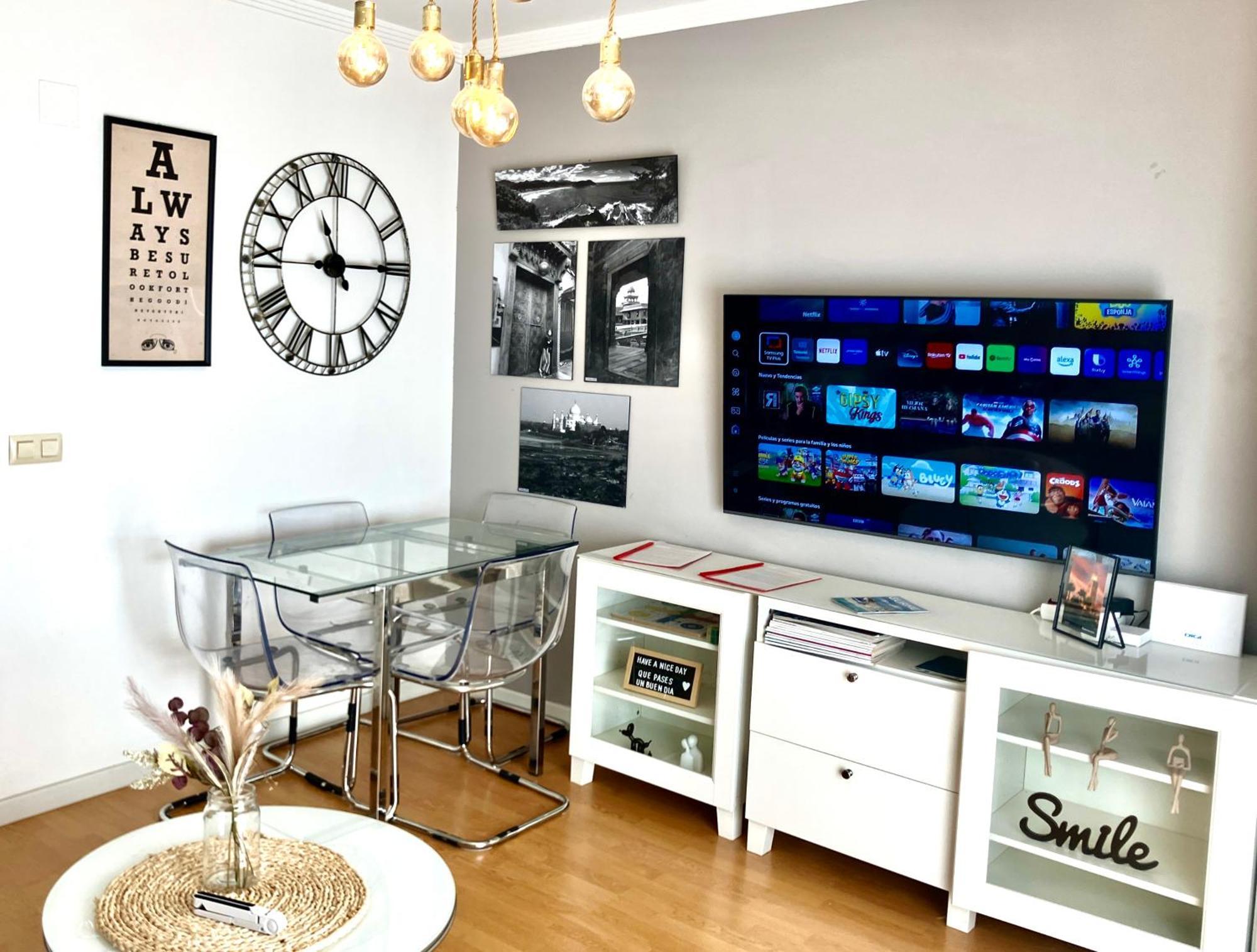 Apartment Maravilloso Centrico De 70m2, Jardin Propio 40m2 Con Piscina Ninos Y Parking Opcional *